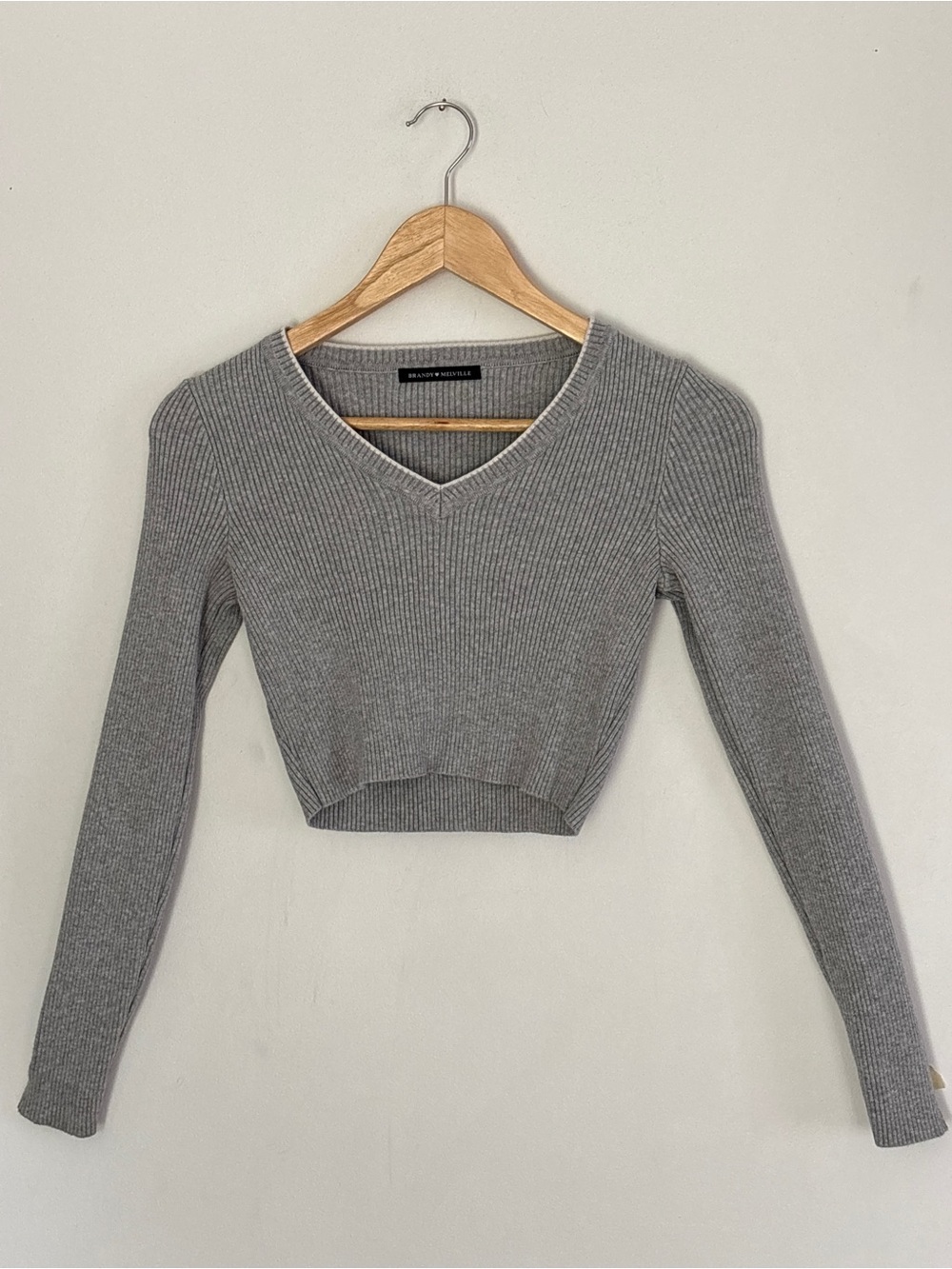 Brandy Melville gray Ribbed cropped Long Sleeves knit shirt top XS